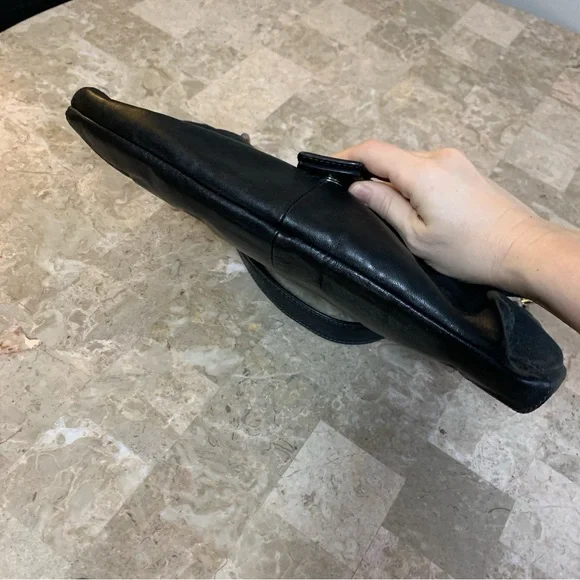 Authentic Coach Soho Y2K Black Leather Bag Vintage Big Buckle Flap Shoulder Hobo - Picture 8 of 16